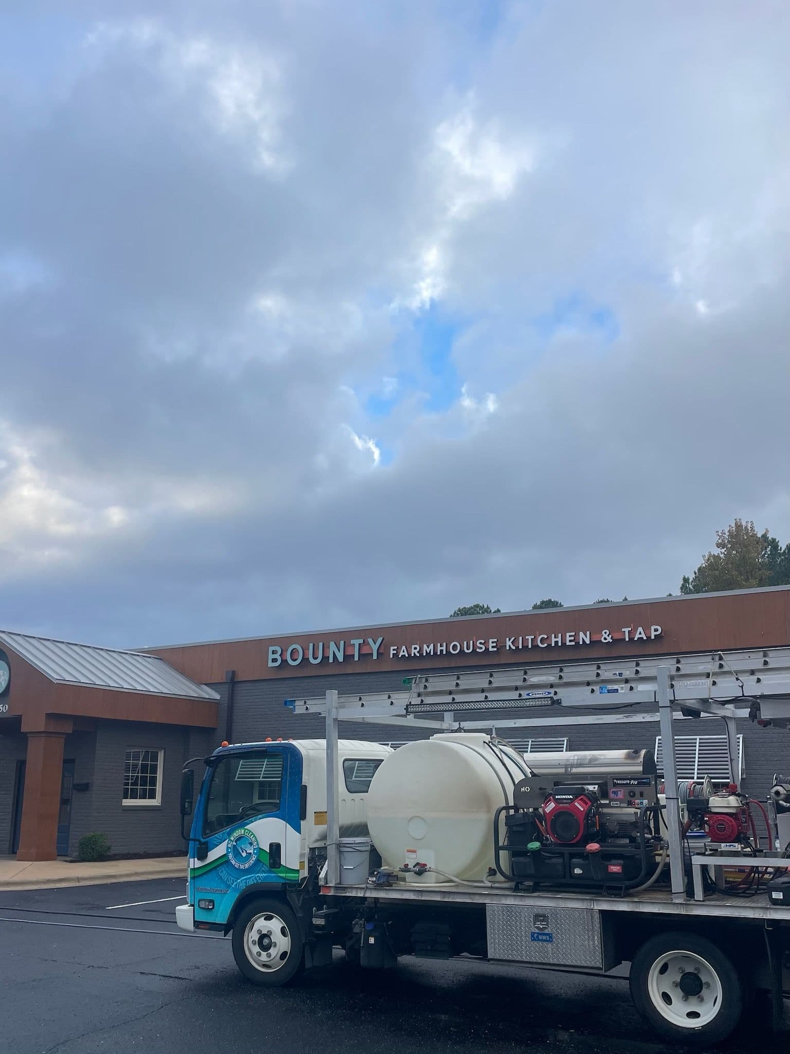 Project Commercial Cleaning at Bounty Farmhouse Kitchen & Tap in Fayetteville image